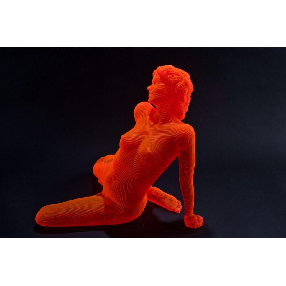 Sculpture Martina en acrylique orange d'une femme au yoga par l'artiste sculpteur Olivier Duhamel