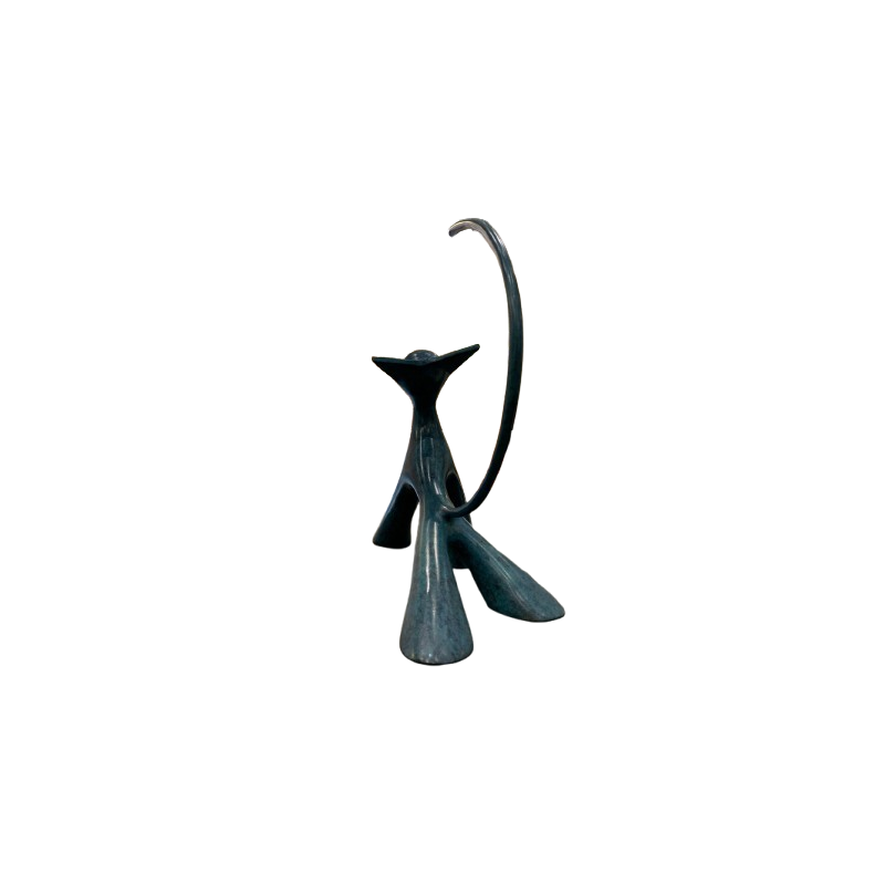 Cha'tango cat sculpture by Lolek