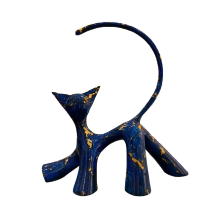 Petit Festif sculpture by Lolek