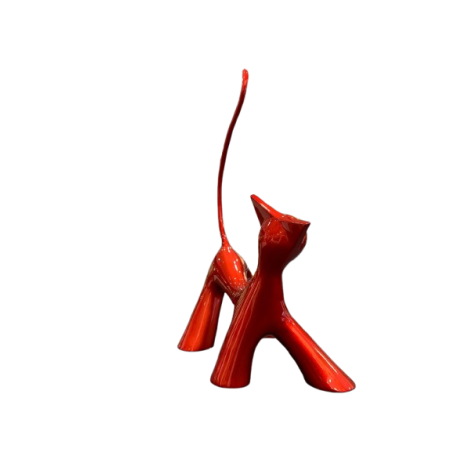 P'tit Cha'mailleur sculpture by Lolek