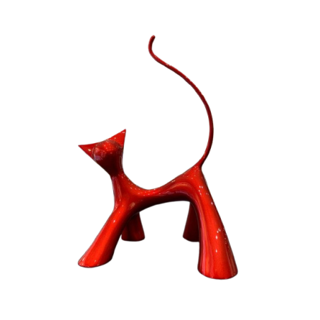 P'tit Cha'mailleur sculpture by Lolek