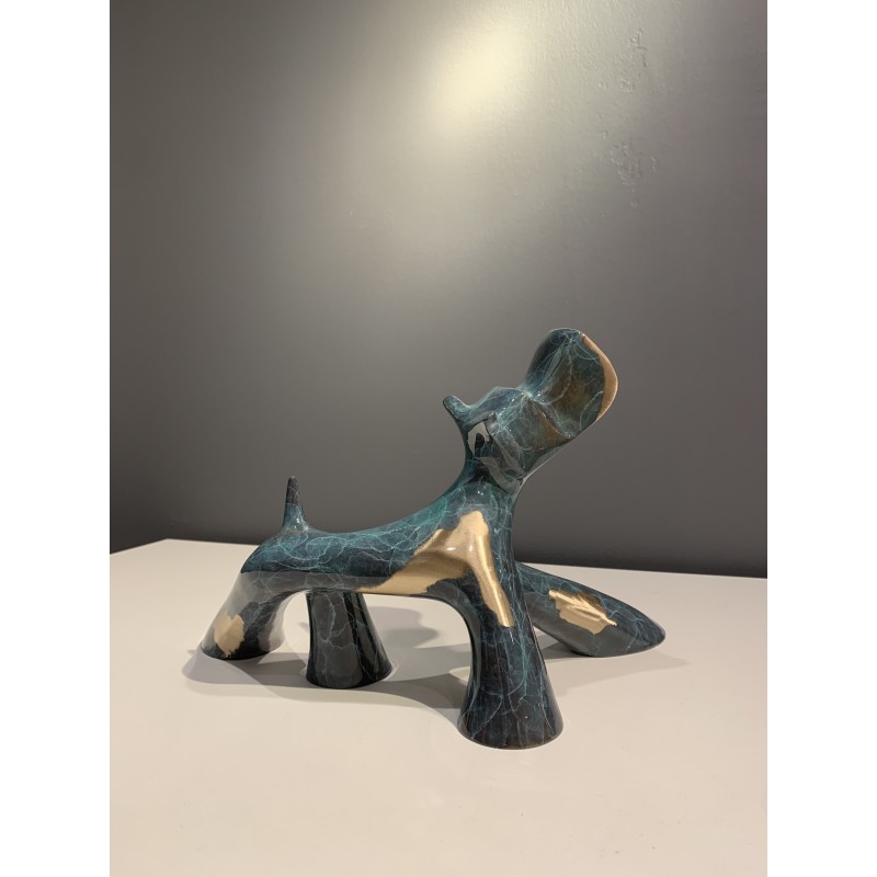 Petit Sherlock sculpture by Lolek