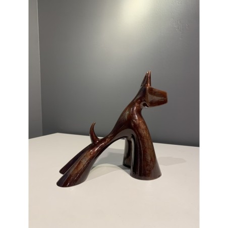 Petit Kivala rouge sculpture by Lolek