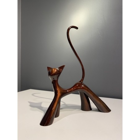 Petit Dragueur sculpture by Lolek