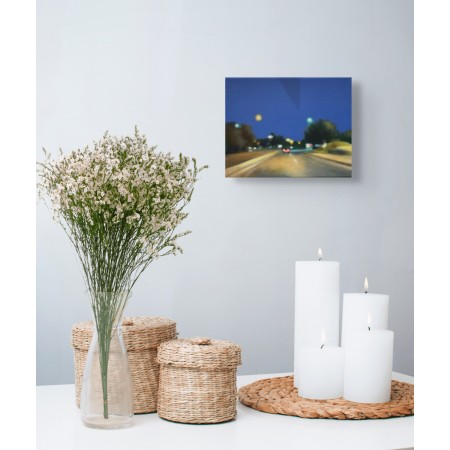 Tableau de l’artiste peintre Laëtitia Giraud, des lumières des voitures dans l’autoroute nocturne.