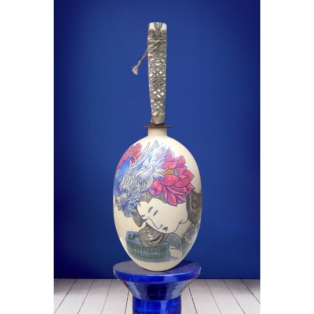 Ceramic artwork by artist Elia Pagliarino combining a woman in a kimono, flowers, and a samurai to symbolize Masako.