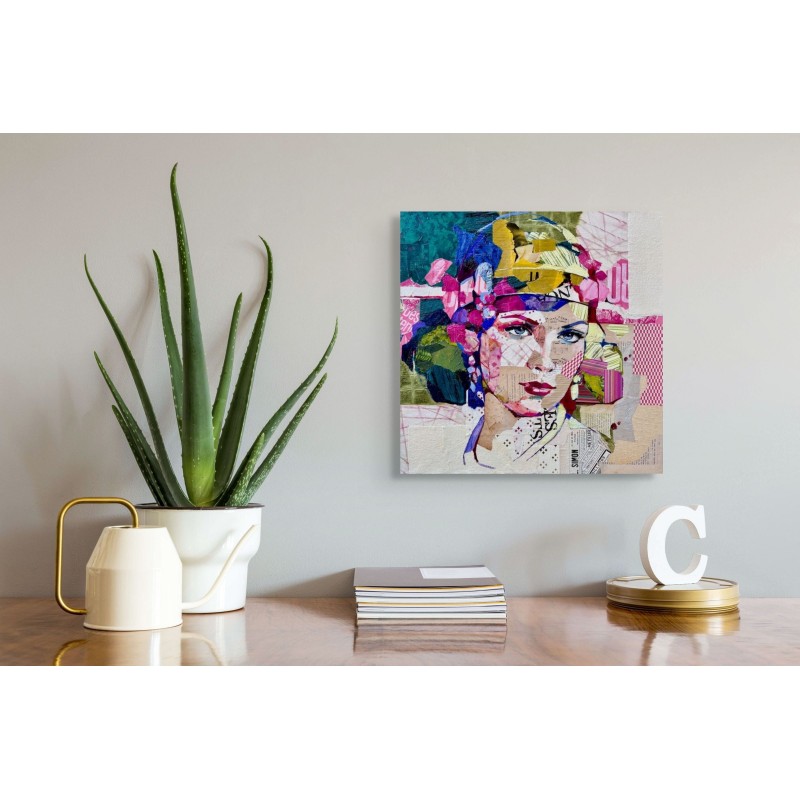 Portrait de Clara en collage réalisé par l'artsite collagiste Carme Magem