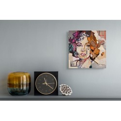 Portrait de Liz Taylor, en collage et peinture de l'artiste Carme Magem sur un mur blanc