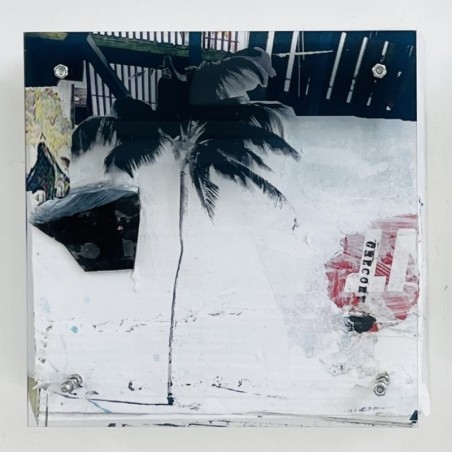 No name B door Gregory Watin