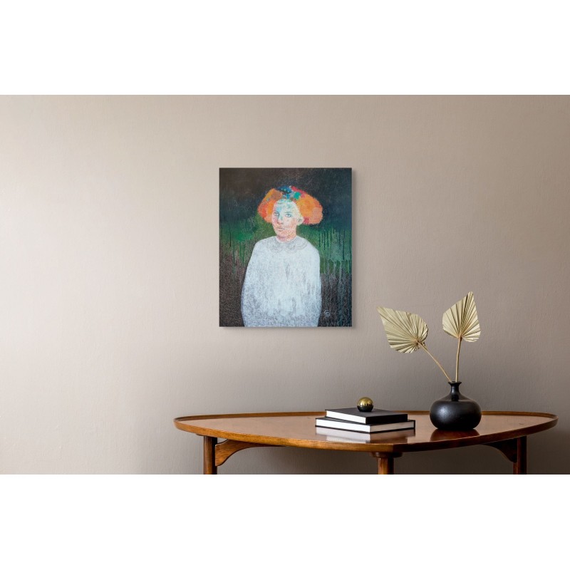 Femme rousse peinte par cécile duchêne-malissin, regard doux, fond aux nuances vertes.