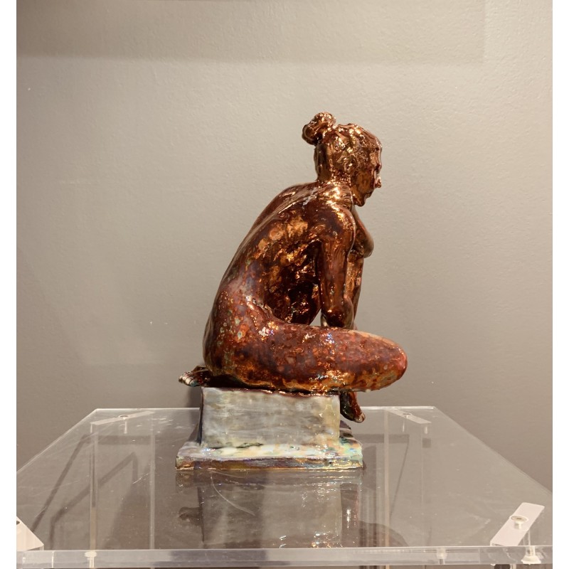 Seated woman von Maurizio Mastromatteo