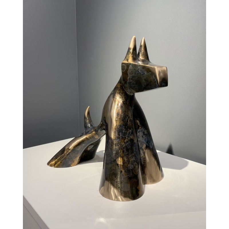 Kivala 3/8 sculpture by Lolek