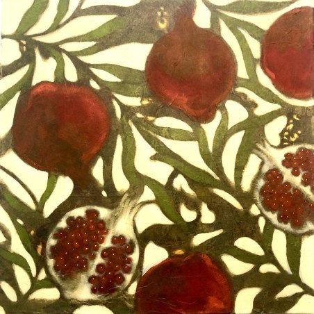 Œuvre originale de Pascal Honoré, grenades suspendues et feuillage aux tons olive et or.