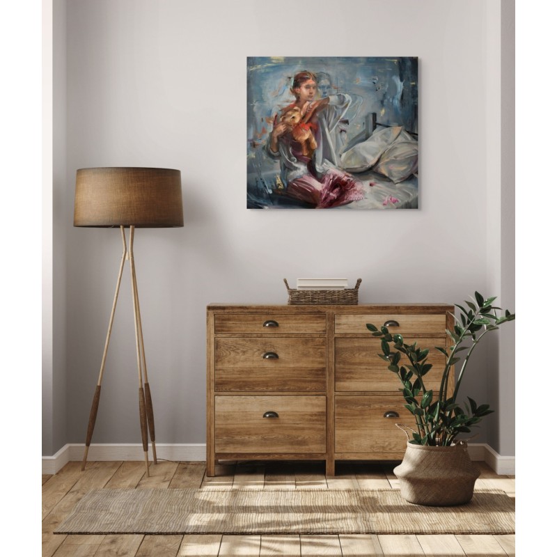 Figure féminine et présence éthérée, rouges et bleus intenses, création de l'artiste Evita Andujar.