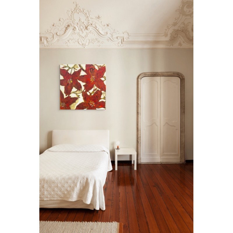 Fleurs rouges éclatantes sur toile, création artistique de Pascal Honoré.