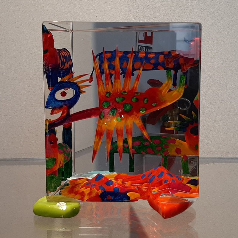 Imaginaire IV vue du troisième côté de la pièce unique de sculpture en verre contemporain par artiste verrier