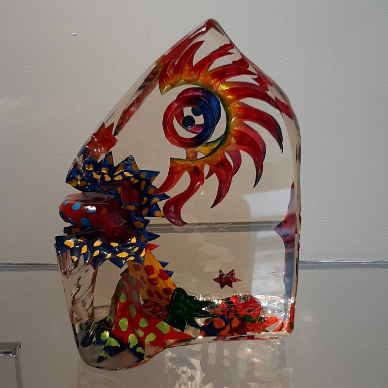 Imaginaire III vue de dos de la sculpture en verre contemporain pièce unique par l'artiste verrier