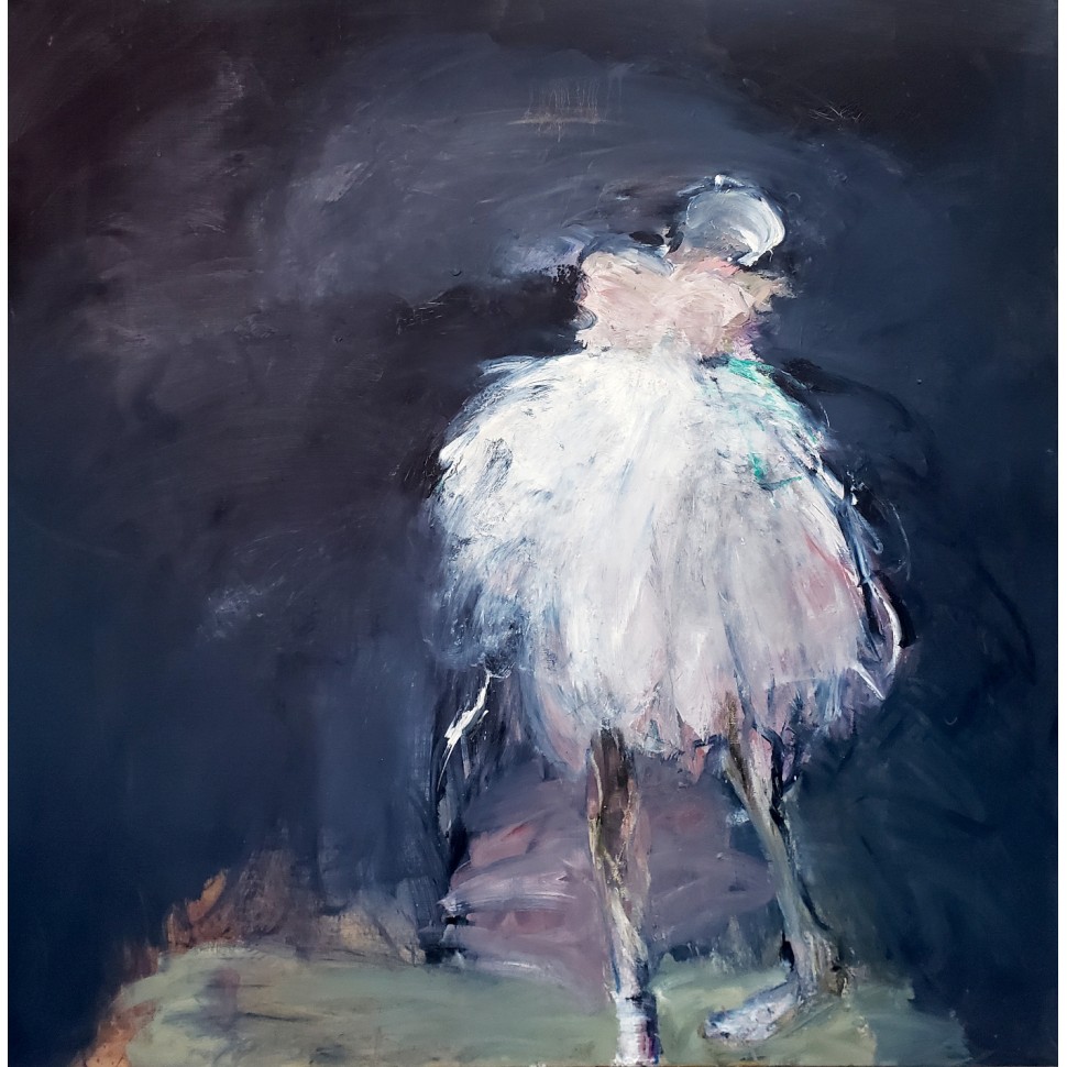 Pintura al óleo sobre lienzo que muestra por colores claros sobre un fondo oscuro una bailarina bailarina con un vestido blanco